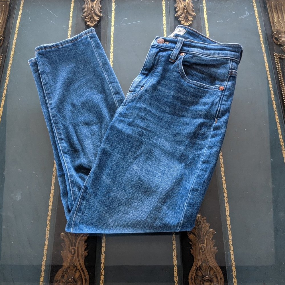 High-rise Slim Crop Boyfriend Jeans Like New